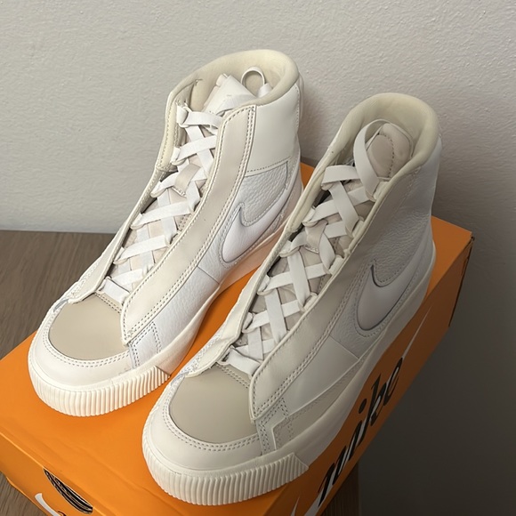 NWT Women's Nike Blazer Mid Victory Sneakers - Off-white & Cream - DR2948100 - Picture 8 of 12